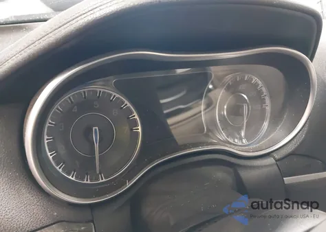 2016 Chrysler 300C Awd from USA, damaged, VIN 2C3CCAKG8GH142482